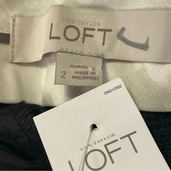 ANN TAYLOR LOFT Marisa Stretch Low Waist Straight Hip Trouser - Picture 5 of 6